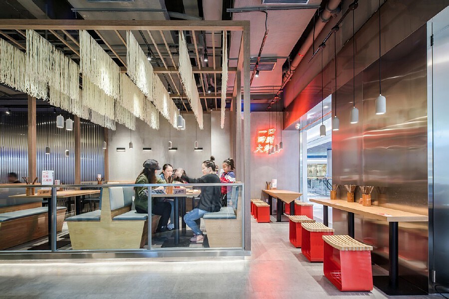 900平方中式餐廳裝修設(shè)計效果